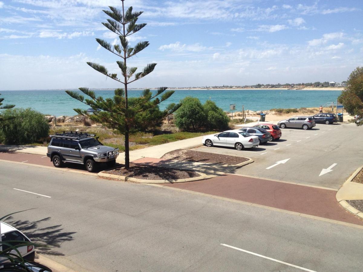 מנדורה Breakwater Short Stay מראה חיצוני תמונה